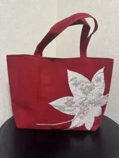 【着物帯リメイク】赤い葉の刺繍ハンドバッグ