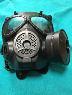 ガスマスク風のお面