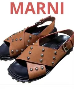 MARNI Fussbettスタッズ レザーサンダル 36のサムネイル