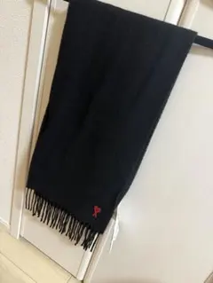 【美品】AMI Paris ウールマフラー　ブラック