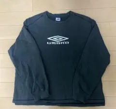 umbro アンブロ　センターロゴ刺繍 ブラック　スウェット　オアシス　古着