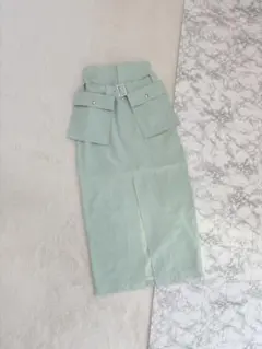 新品タグ付 rienda スリットタイトスカート 春カラー S 美シルエット