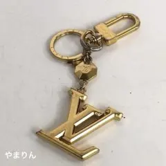 美品】ルイヴィトン LV ファセット キーホルダー ロゴ キーチャーム