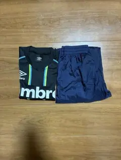 umbro 130cmサッカーウェア上下セット