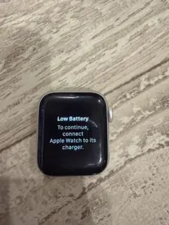 Apple Watch SE 本体 40mm