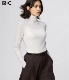 ユニクロc 極暖ヒートテックカシミヤブレンドタートルネックT
