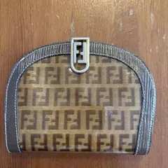 Fendi 二つ折り財布 モノグラム