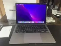 美品 MacBook Air A2337 2020 M1/8GB/256GB