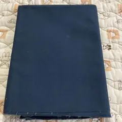 ダークグレー