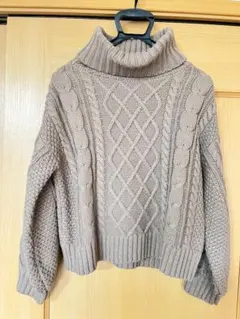 INGNI ピンクベージュ タートルネックニット