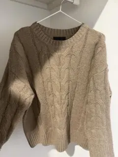 DAZY ケーブル編み ニット Mサイズ ベージュ