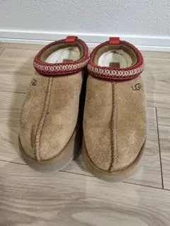 UGG Tazz スリッポン 23cm (37サイズ)