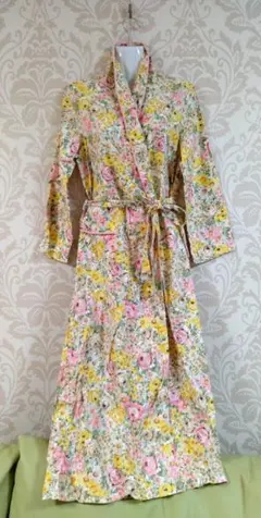 日本製ナイトガウン　Ｍサイズ