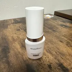 MAQuillAGE ESSENCE LIQUID EX 00