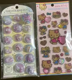 新品　 キラキララインストーン　キティ　日焼け　カミオジャパン　カプセルシール