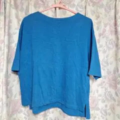 《最終値下げ》青 半袖 Tシャツ スリット入り