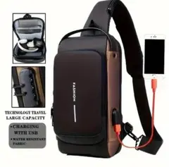 【新品】USB充電機能付き オシャレなメンズ用ショルダーバッグ