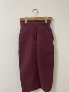 ワインレッド タイトスカート ゴム入り