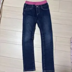 女の子　デニム　ジーンズ　140㎝