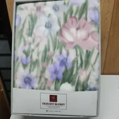 京都西川　二枚合わせ花柄毛布 アクリル100%