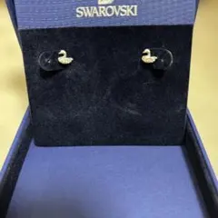 新品 未使用品 箱入り スワロフスキー 2way ピアス ダズリング スワン スワロフスキー Dazzling Swan ピアス2way ひんやり グッズ かわいい