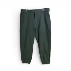 ユニクロ　オリーブグリーン カーゴパンツ