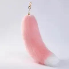 ファーチャーム　ファーキーホルダー　パステルカラー　しっぽ　ふわふわ