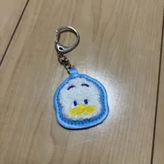 サンリオ　サガラ刺繍　キーホルダー　あひるのペックル　ガチャ