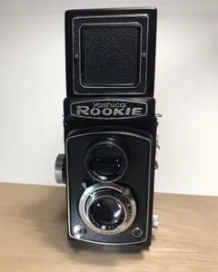 ☆Yashica ROOKIE 二眼レフカメラ 本体「動作確認済み」のサムネイル