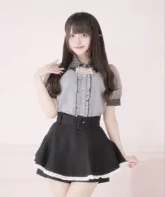ピウム pium リボンタイ付きレイヤードケーブルニット チャコール