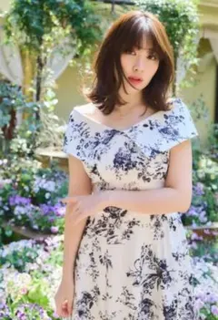 herlipto Secret Garden Midi Dress
