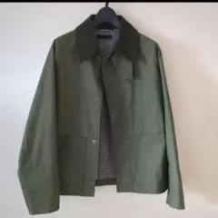 ユーティリティショートブルゾン　ユニクロ