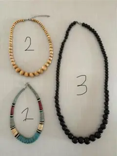 ビーズと木製ネックレスセット