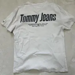 TOMMY JEANS トミーヒルフィガー ホワイト メンズTシャツ