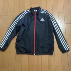 adidas ジャンパー