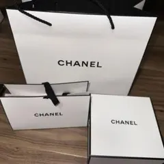 CHANEL 4点セットギフトボックスとショッピングバッグ