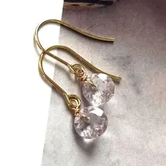1点作品☆ ペアシェイプ型ラベンダークォーツピアス イヤリングに変更可能☺︎ 1点作品☆ ペアシェイプ型ラベンダークォーツピアス イヤリングに変更