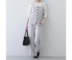 【新品タグ付き】INDIVI ビスチェ風キャミトップス ライトグレーのサムネイル