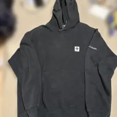 Columbia ブラック フード付きパーカー M