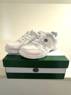 テニスシューズ 25