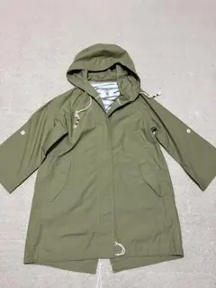 AIGLE フード付きオリーブジャケット