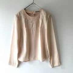 美品⭐️VINVERT 花刺繍 長袖ブラウス ピンクベージュ 5APフォーマルSのサムネイル