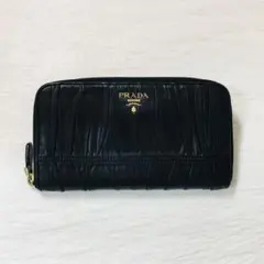 お買い得　美品 PRADA プラダ　長財布　ナッパゴーフル　ラウンドファスナ　黒のサムネイル