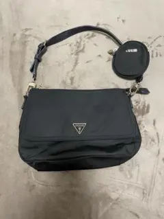 GUESS ショルダーバッグ ポーチ付き