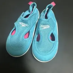 キッズ　ウォーターシューズ