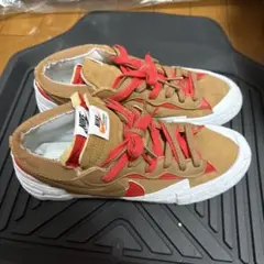 SACAI × NIKE BLAZER LOW 