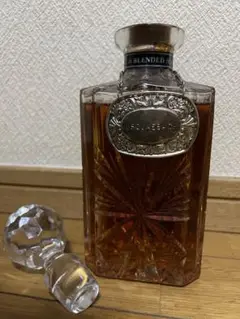 【希少】ウシュクベ クリスタル デキャンタ　700ml　43度 imgrc0095522915.jpg