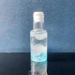 No.414 琉球ガラス入り　ストームグラス　水色　　6cmサイズ