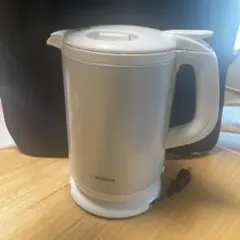 ZOJIRUSHI 電気ケトル 本体 ホワイト　CH-AH10のサムネイル