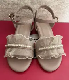 【新品】axes femme サンダル パール フリル ピンクのサムネイル